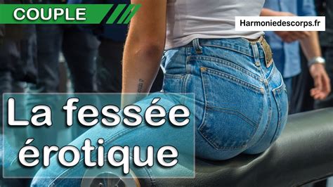 leche fesses|Les lesbiennes dévergondées adorent le plaisir des fesses.